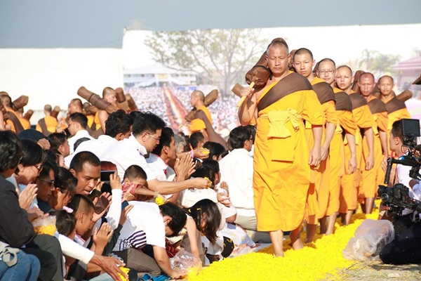 วัดพระธรรมกาย