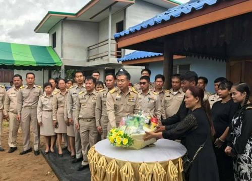 ส.ต. ธเนตร พุทโท