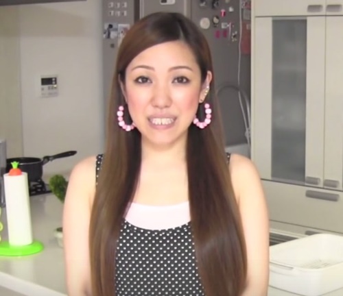 ทำอาหารขายผ่านช่องยูทูบ