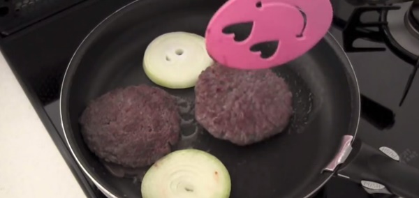 ทำอาหารขายผ่านช่องยูทูบ