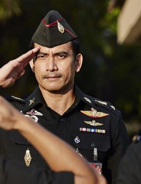 ผู้พันเบิร์ด