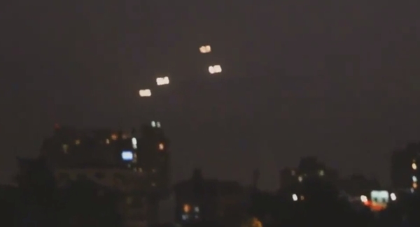 แสงไฟประหลาด