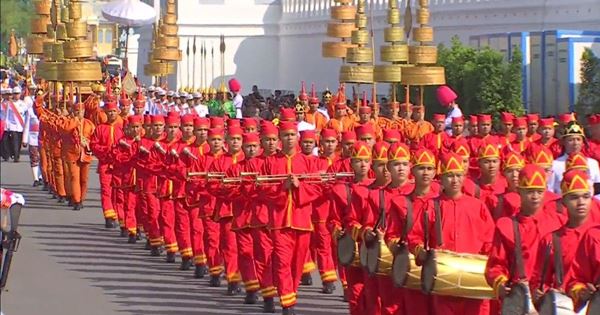 ริ้วขบวนพระบรมราชอิสริยยศ