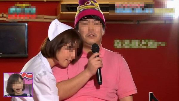 เกมโชว์ญี่ปุ่นเพี้ยนสุดขั้ว ให้หนุ่มร้องโอเกะขณะโดนสาว 