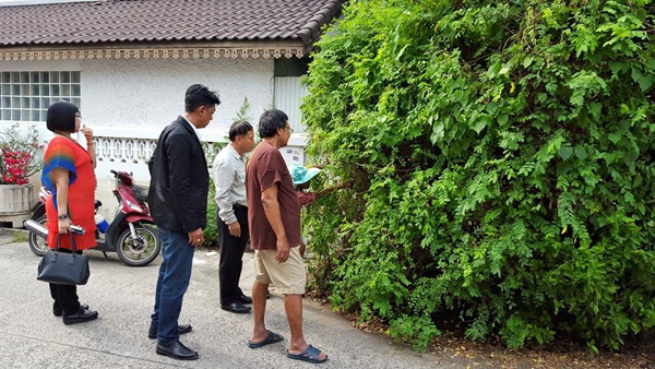 เจ้าของบ้านย้ำชัดไม่ใช่ขี้หมา แต่เป็นปุ๋ย เอามาห้อยเพราะถูกแกล้ง-กันขโมย