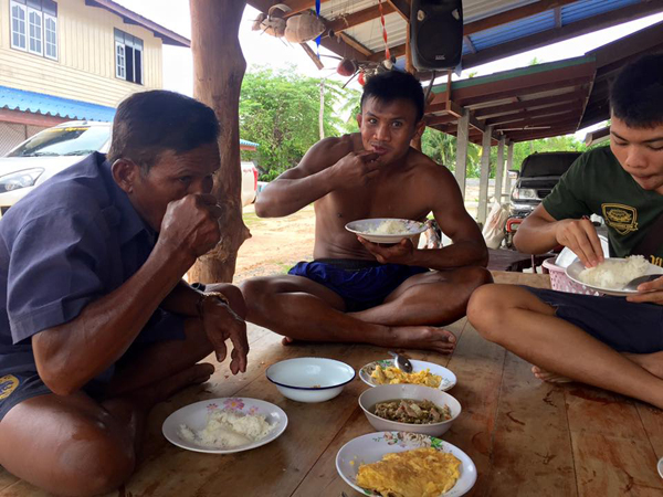 บัวขาว บัญชาเมฆ