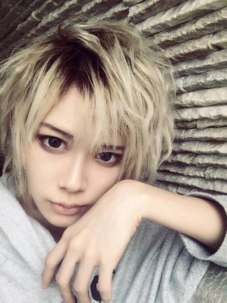 Root นางแบบสาวหล่อ