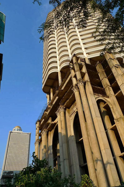 ตึกสาธร