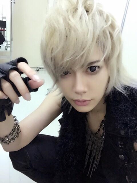 Root นางแบบสาวหล่อ