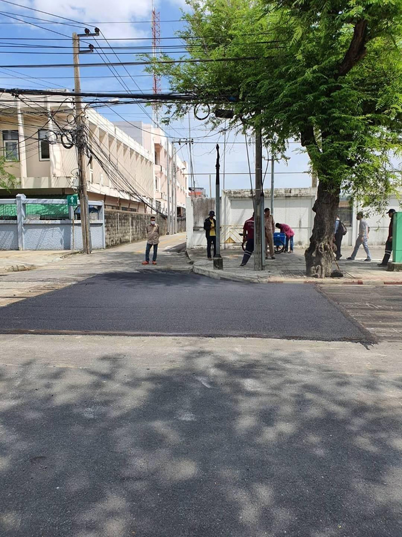 ซ่อมถนนยุบ