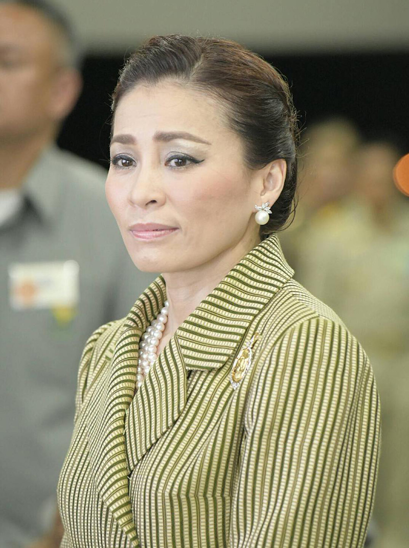 พระราชินี