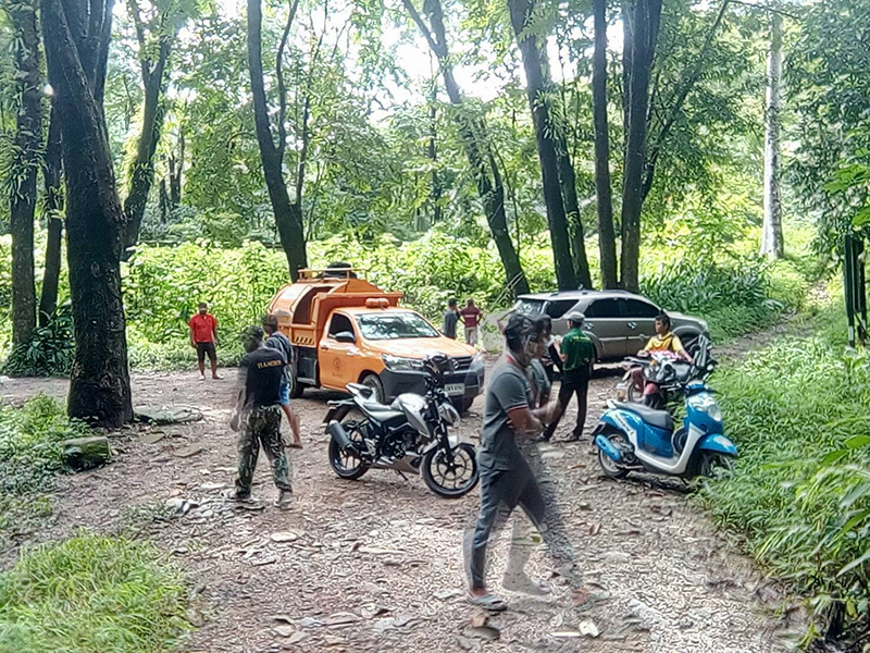 จวกสนั่น เขาสกปรับพื้นที่