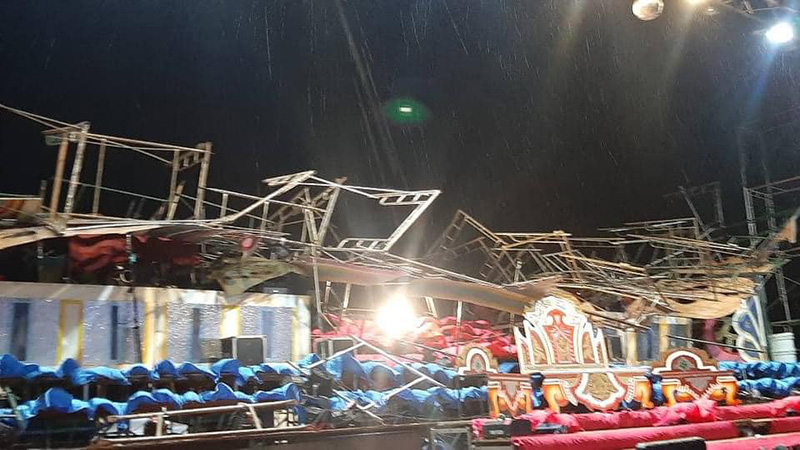 เวทีหมอลำพังถล่ม