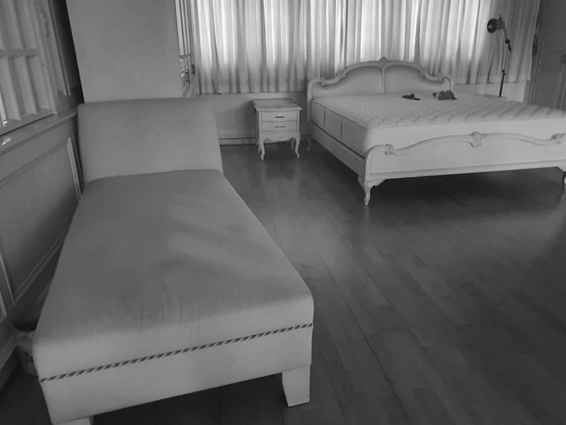 บ้านสี่เสาเทเวศร์