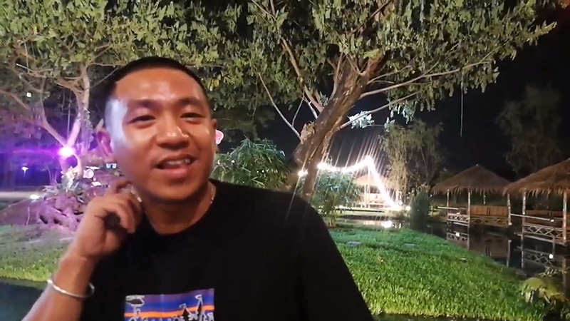 ไผ่ ดาวดิน