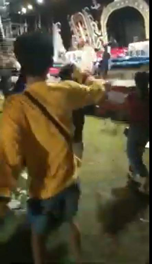 เวทีหมอลำพังถล่ม