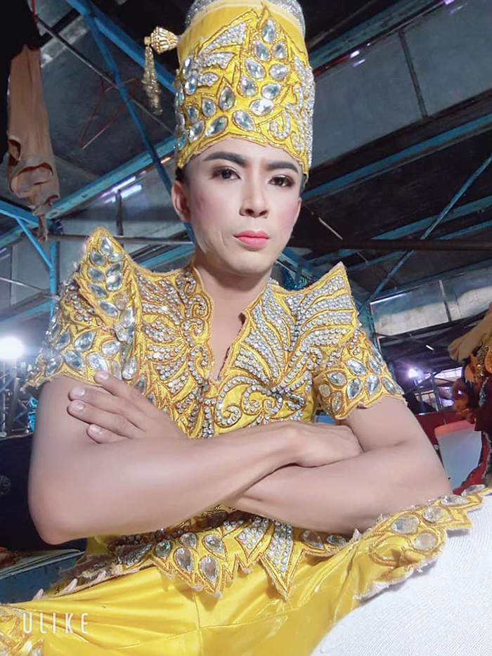 นนท์ น้อย