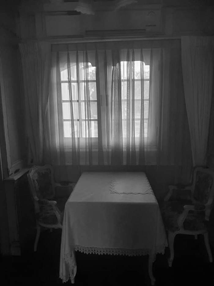 บ้านสี่เสาเทเวศร์