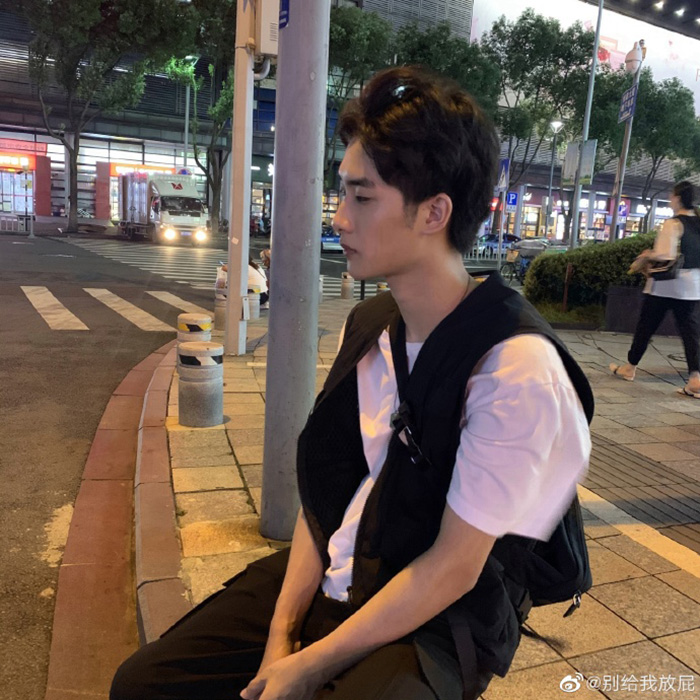 หนุ่มออกรายการทีวี