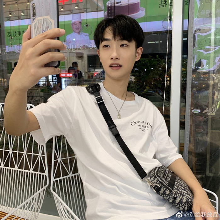 หนุ่มออกรายการทีวี