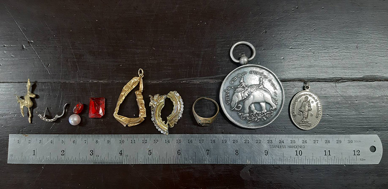 เหรียญ ร.5 รุ่นปราบฮ่อ