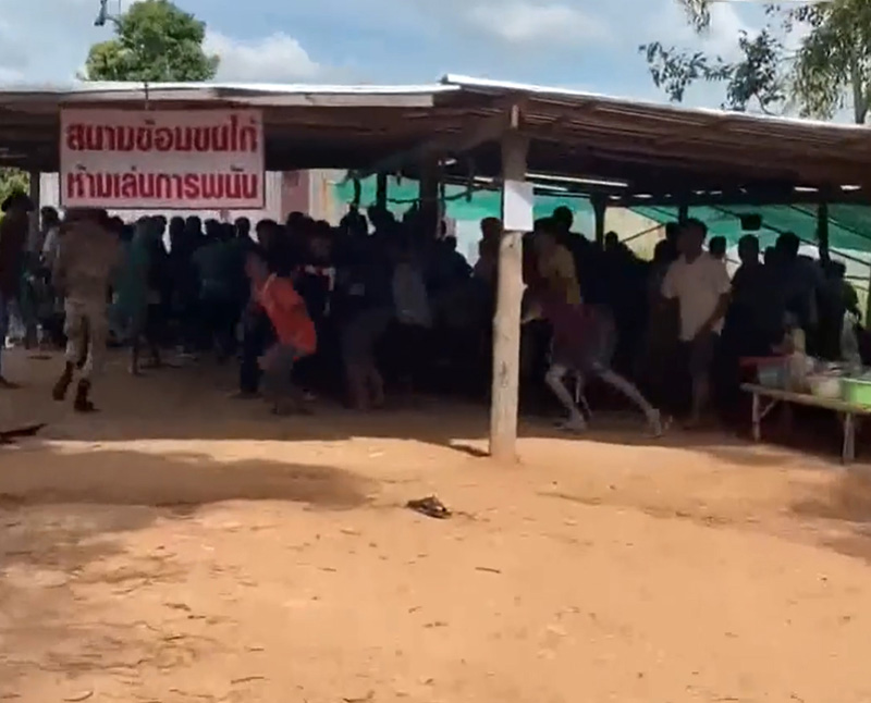 ตำรวจทลายบ่อนไก่ชน