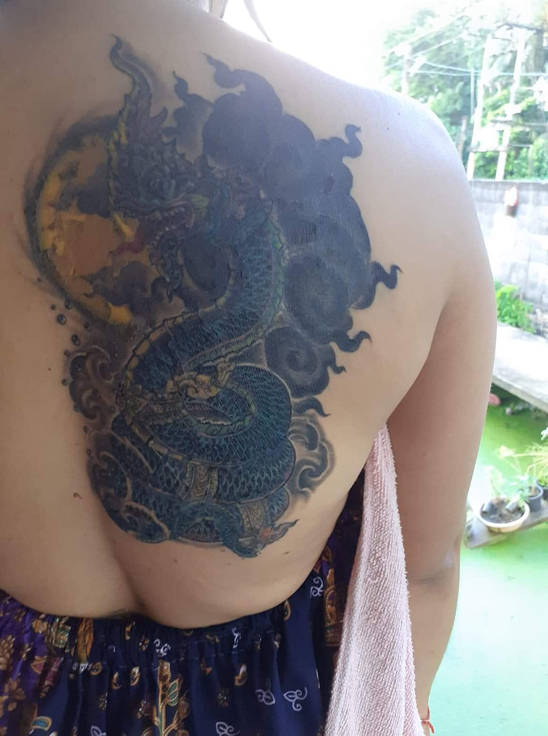 สาวสักช้ำ