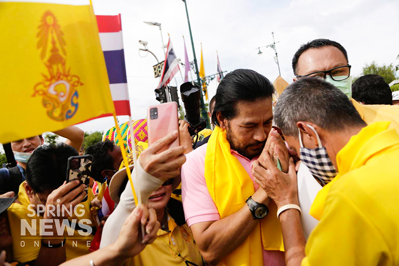 บิณฑ์ - เอกพัน