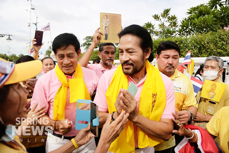 บิณฑ์ - เอกพัน