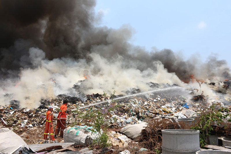 ไฟไหม้บ่อขยะ