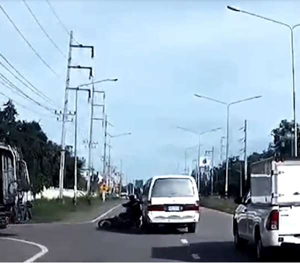 ภาพข่าวคนขับรถตู้เฉี่ยว จยย.