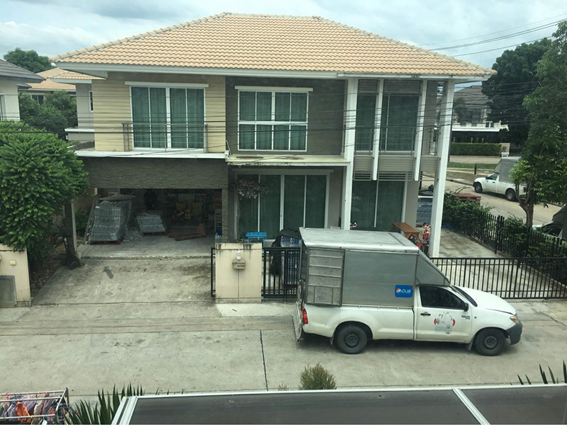 เพื่อนบ้านเปิดธุรกิจหน้าบ้าน