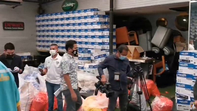 บุกทลายโรงงาน