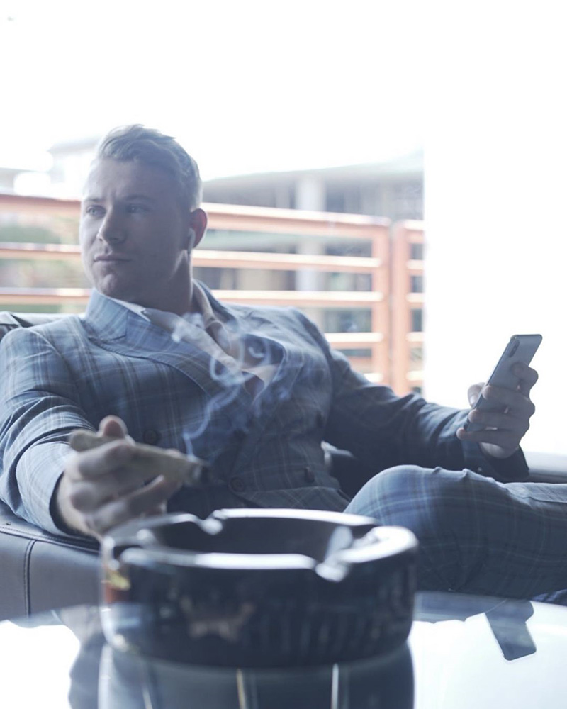 หนุ่มเปิดเส้นทางชีวิต