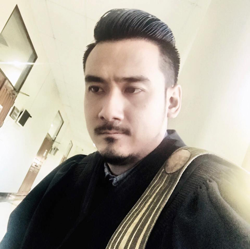 ทนายเจมส์