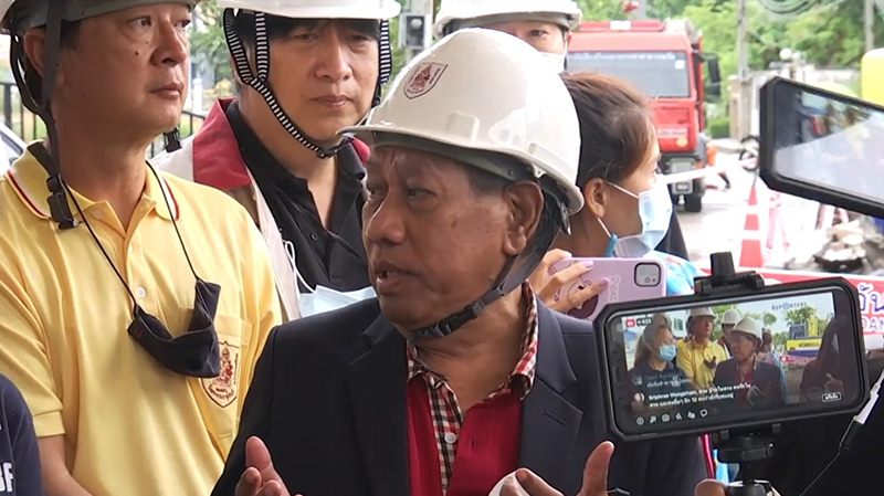 บ้าน เอ มินเนี่ยน พังถล่ม 