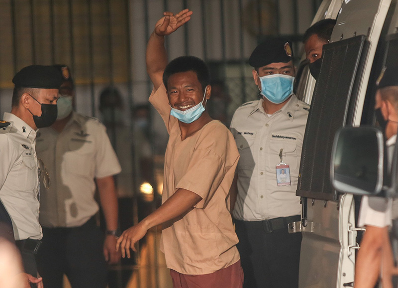 เรือนจำ แจงปมย้าย ไผ่ - ไมค์ 