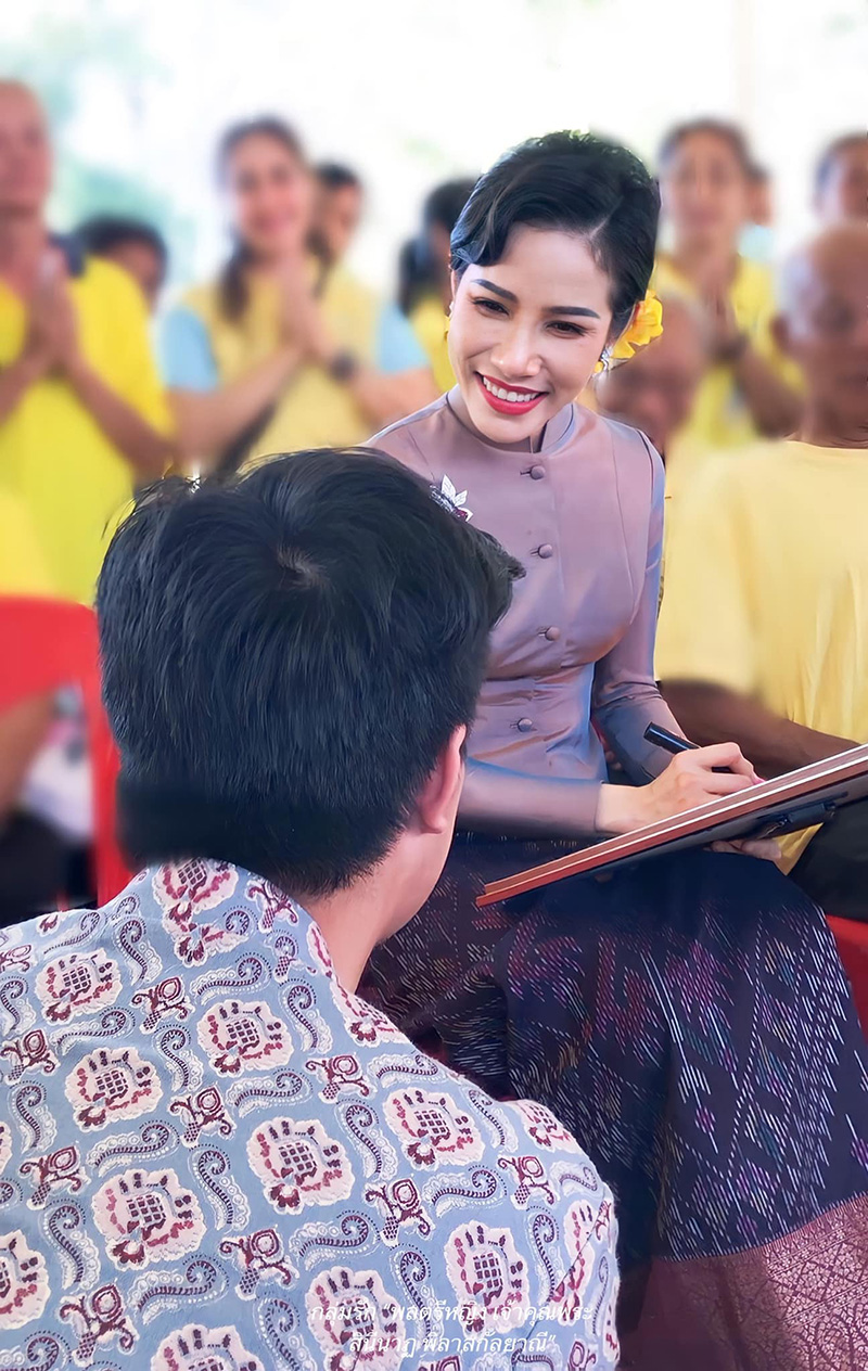 เจ้าคุณพระสินีนาฏ