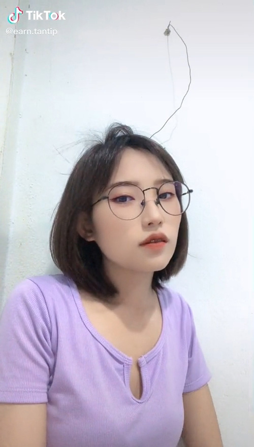  น้องเอิร์น กระเป๋ารถเมล์สาว