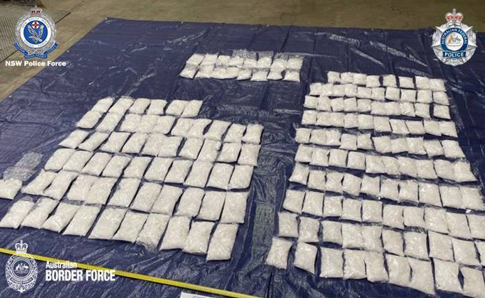 เผยเบาะแสคนไทย ลอบส่งยาไอซ์ 316 กก.