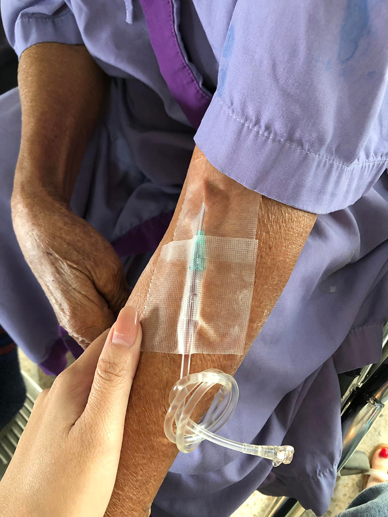 หลานทนมา 2 ปี ยายเจอพยาบาลด่า ล่าสุดเลือดไหลไม่หยุด