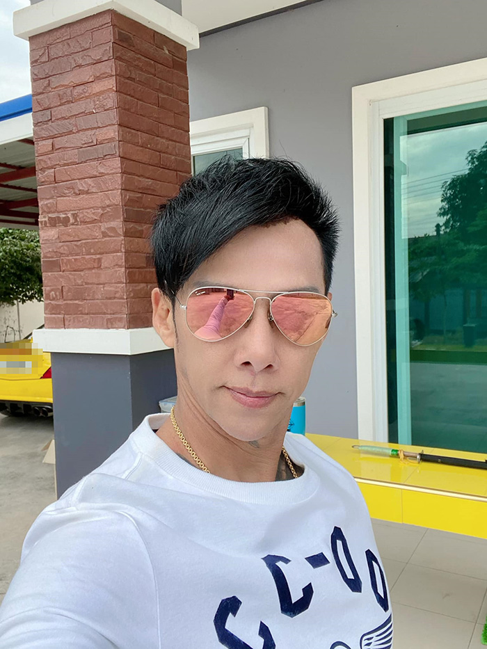 ดาราตัวประกอบ เซลฟี่กับเบนซ์เหลือง ขอโทษ