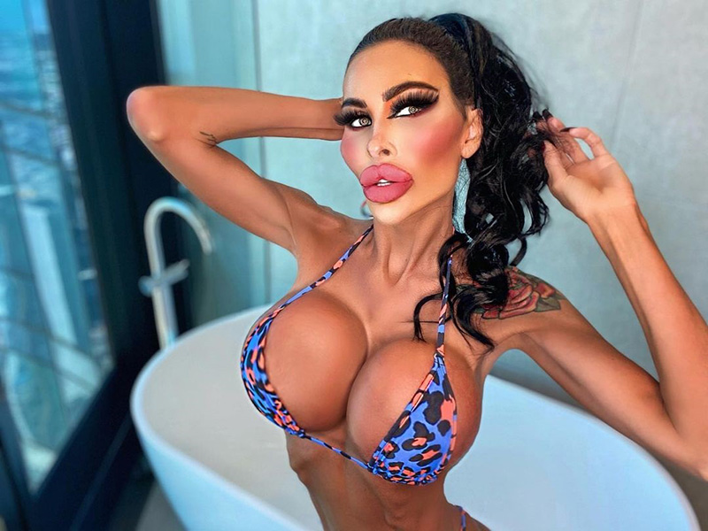 สาวจะเสริมเต้าเพิ่ม 