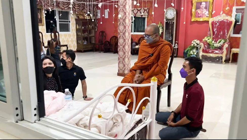 พระมหาไพรวัลย์ 