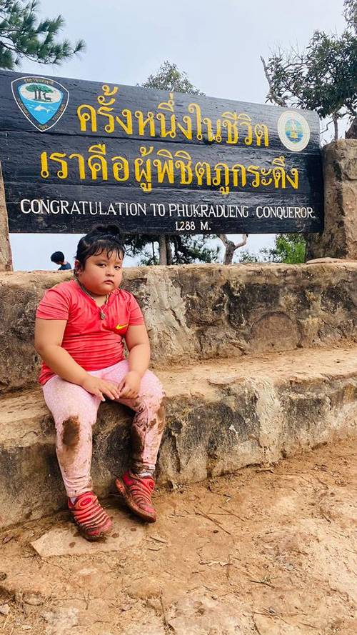 สาวน้อยผู้พิชิตภูกระดึง