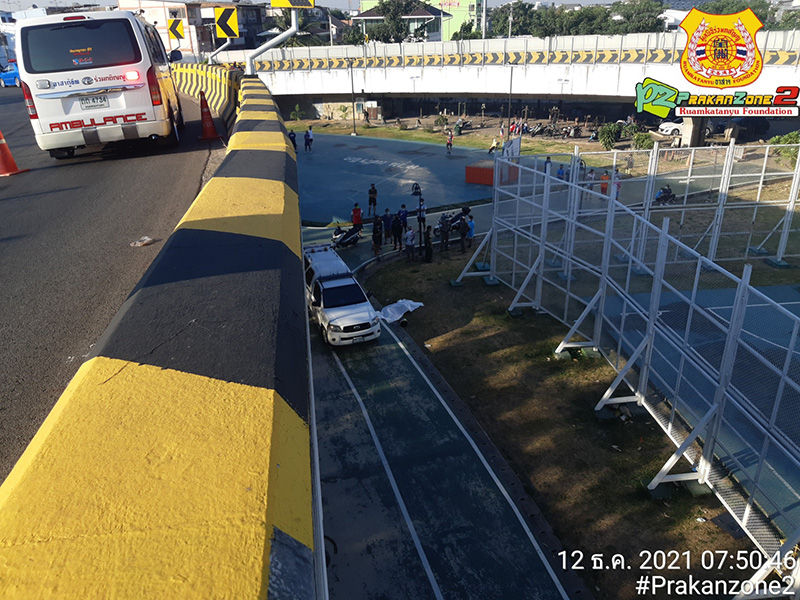 หนุ่มซิ่งบิ๊กไบค์ออกทริป แหกโค้งสะพานภูมิพล 