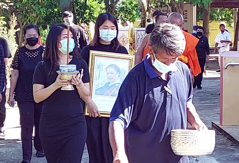 เผาแล้ว...สาวเหยื่อ BMW