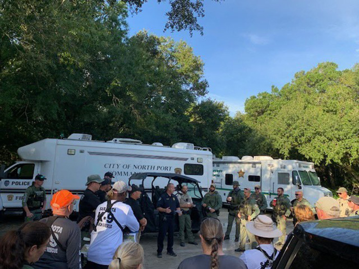 คู่รักยูทูบเบอร์ออกทริป 