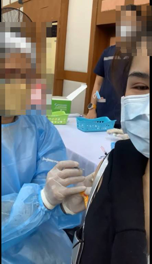 สาวเครียดหนัก เจอฉีดวัคซีนเข็มเปล่า