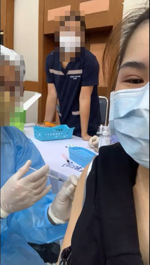 สาวเครียดหนัก เจอฉีดวัคซีนเข็มเปล่า